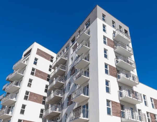 shutterstock_1651646872-CMS