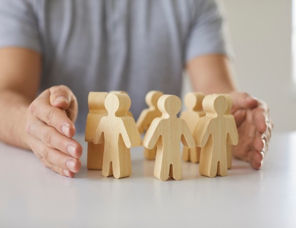 shutterstock_2204083699-CMS